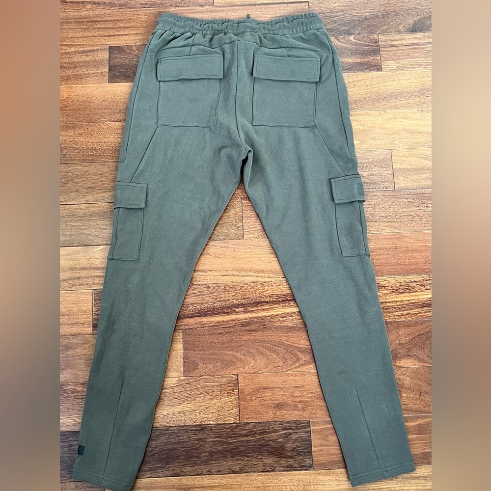 ALPHALETE CARGO MILITARY GREEN MEDIUM NEW NO TAGS - Picture 2 of 2